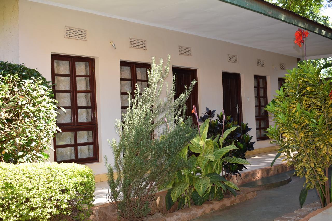 Ngorongoro Lodge Karatu Exterior foto